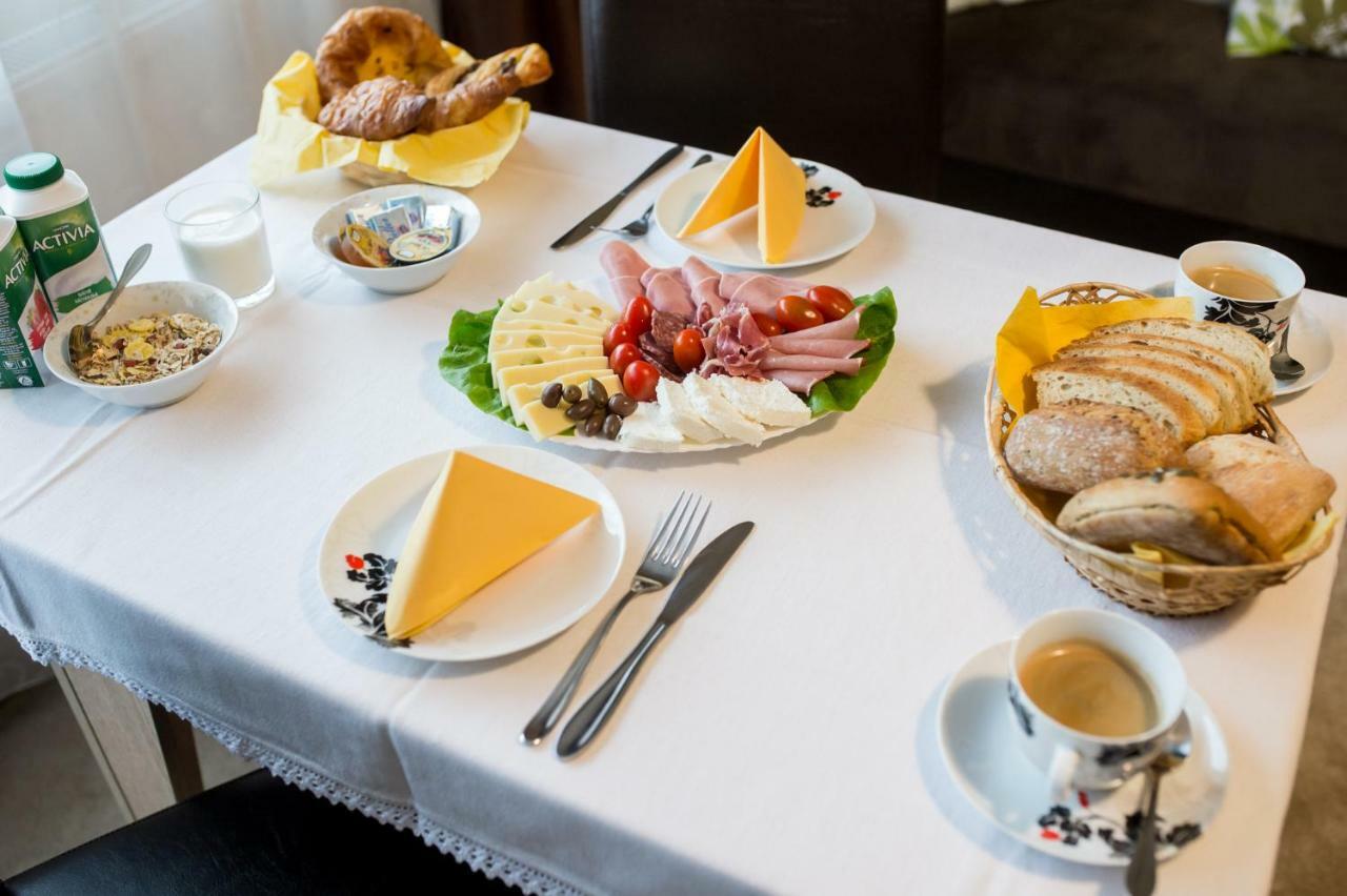 Vila Nicopole Art & Wine Brasov Ngoại thất bức ảnh
