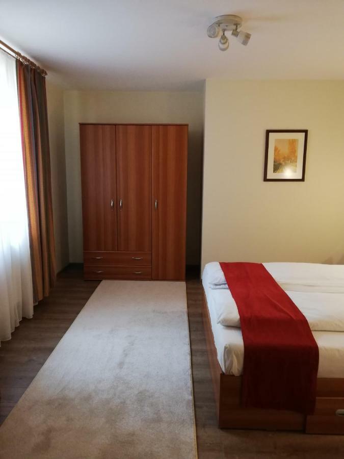 Vila Nicopole Art & Wine Brasov Ngoại thất bức ảnh